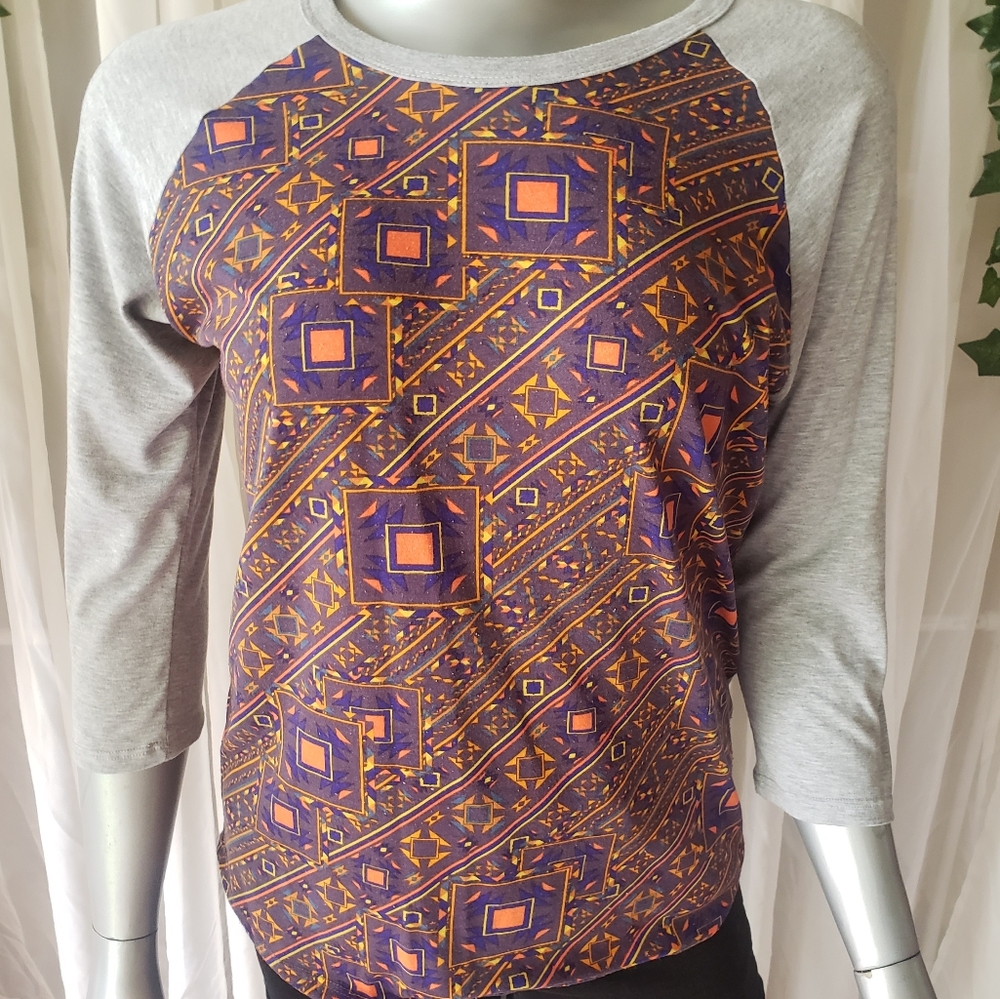 LuLaRoe Baseball Tee Size Medium